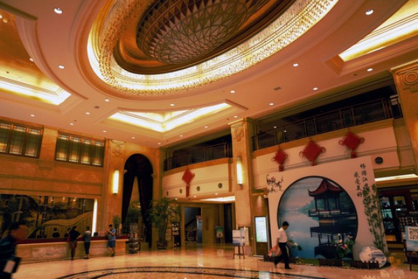 成都养生好去处：室内茶室放松指南(成都的茶室)