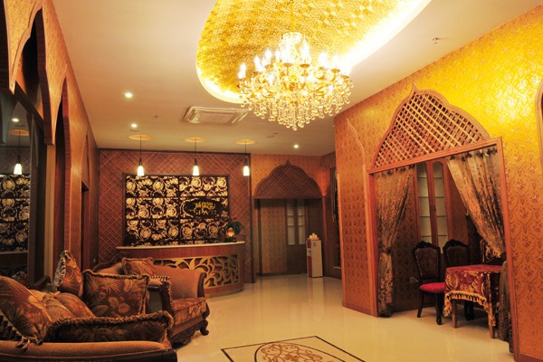 成都茶韵飘香，探秘隐秘养生茶馆(成都的茶室)